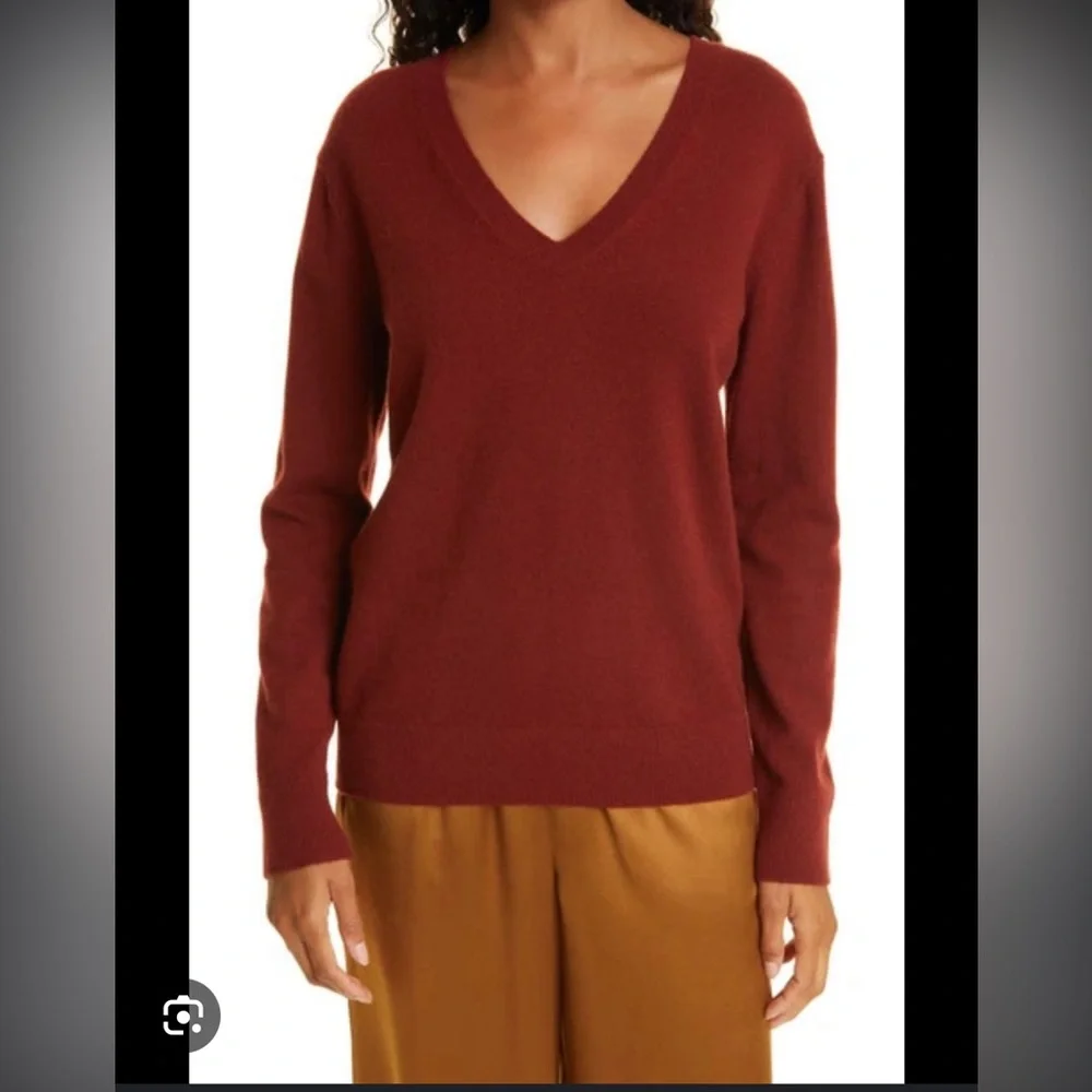 🍁VINCE Cashmere Sweater🍁 - Picture 5 of 16